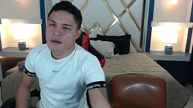 Snapshot of SaraClub_JY chatting on 10-19-25, 12:44 SaraClub JY online show from 10-19-25, 12:44