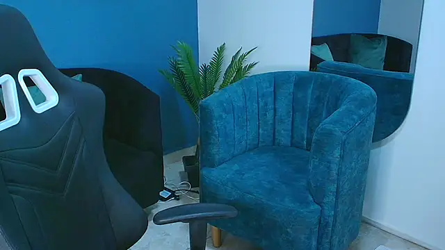 Zamira Taylor online show from 09-25-25, 10:24