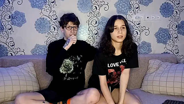 baby lesi online show from 12-22-25, 06:38