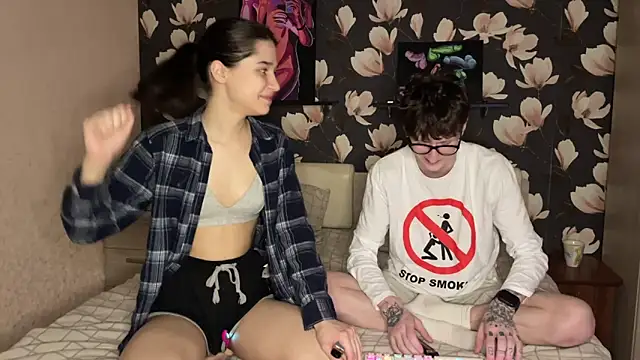 baby lesi online show from 04-15-26, 07:32