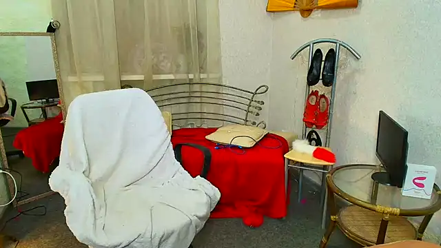 faiirylight online show from 02-18-26, 07:48