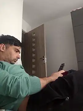 andreiiiii2025 online show from 04-02-26, 10:24