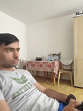 andreiiiii2025 online show from 05-29-26, 08:23