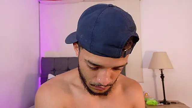 eross chipre  online show from 04-08-26, 03:50