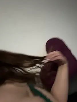 Snapshot of lola__med chatting on 03-08-25, 07:53 lola med online show from 03-08-25, 07:53