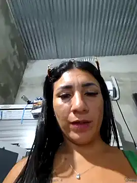 Snapshot of hot_veteran01 chatting on 06-12-26, 11:42 hot veteran01 online show from 06-12-26, 11:42
