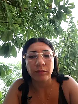 Snapshot of hot_veteran01 chatting on 06-26-26, 10:41 hot veteran01 online show from 06-26-26, 10:41