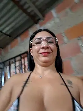 Snapshot of hot_veteran01 chatting on 07-06-26, 10:45 hot veteran01 online show from 07-06-26, 10:45