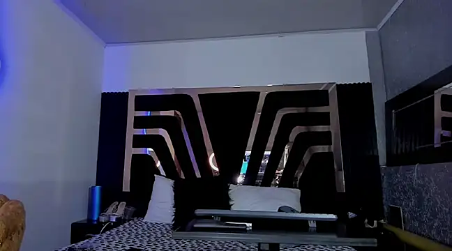 Snapshot of Noahoconor chatting on 03-01-25, 12:34 Noahoconor online show from 03-01-25, 12:34