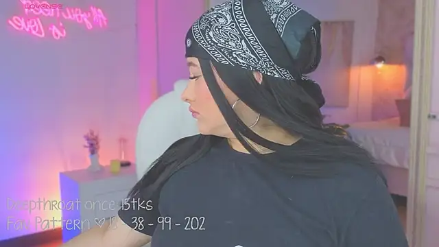 Leaa Cox online show from 10-02-25, 03:13