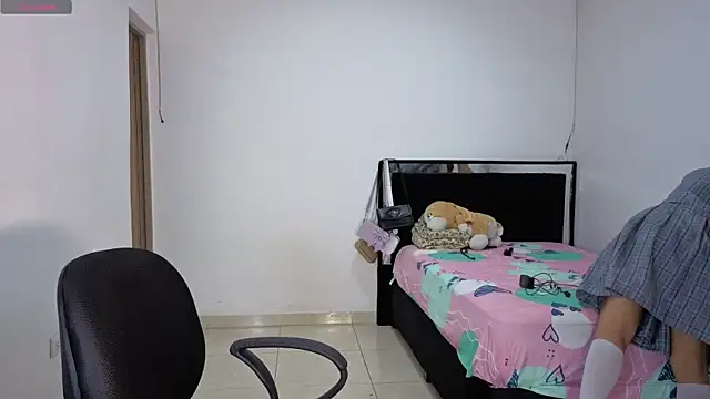 sophia ramirez12 online show from 09-11-25, 10:21