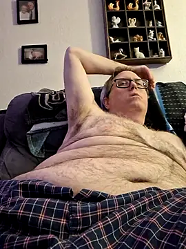 Snapshot of Smallone327 chatting on 02-27-25, 03:36 Smallone327 online show from 02-27-25, 03:36