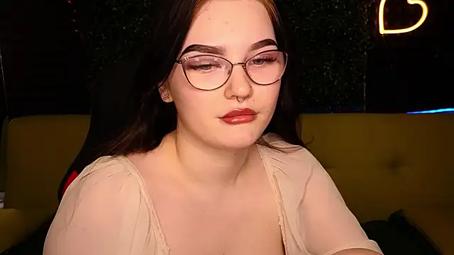 Snapshot of milliedoll chatting on 03-09-25, 11:25 milliedoll online show from 03-09-25, 11:25