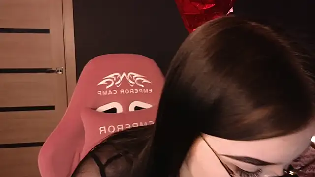 Snapshot of milliedoll chatting on 03-13-25, 08:04 milliedoll online show from 03-13-25, 08:04