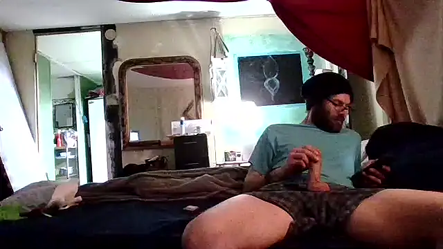 Snapshot of donut024 chatting on 03-13-25, 12:59 donut024 online show from 03-13-25, 12:59