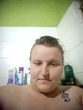 Snapshot of SABlond2 chatting on 09-15-25, 04:18 SABlond2 online show from 09-15-25, 04:18