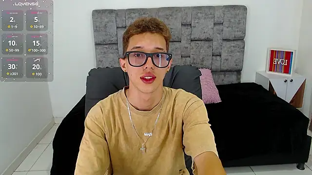 skinny bigcock02 online show from 02-25-26, 09:35