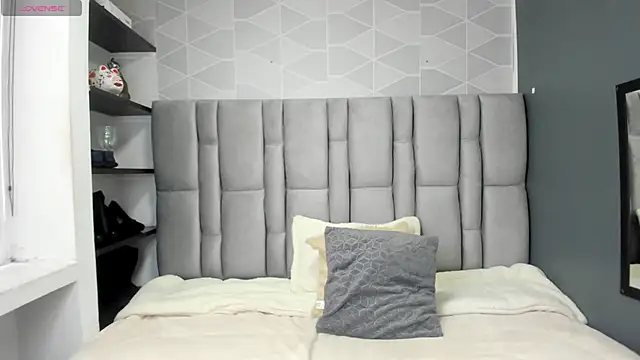 Natasha rose   online show from 09-12-25, 07:14