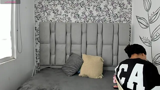 Natasha rose   online show from 10-16-25, 07:15