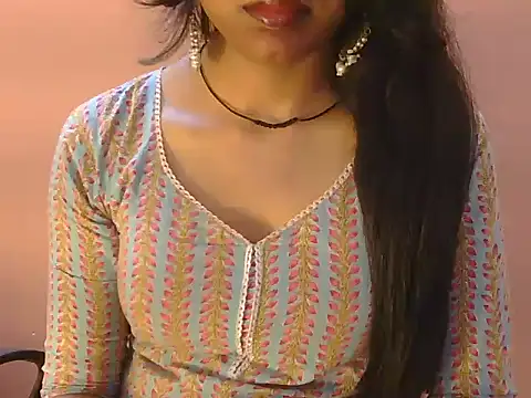 Cute Pihu01 online show from 02-25-26, 06:06