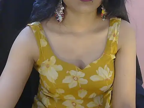 Snapshot of Cute_Pihu01 chatting on 05-27-26, 07:00 Cute Pihu01 online show from 05-27-26, 07:00