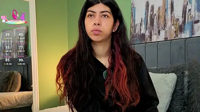 Cassie bloom online show from 05-03-26, 03:12