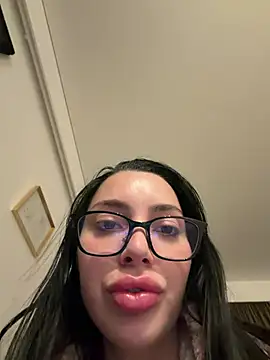 Mia Splash online show from 02-02-26, 10:19