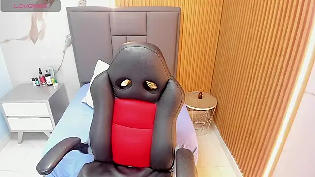 MEGANZARICK online show from 09-15-25, 12:16