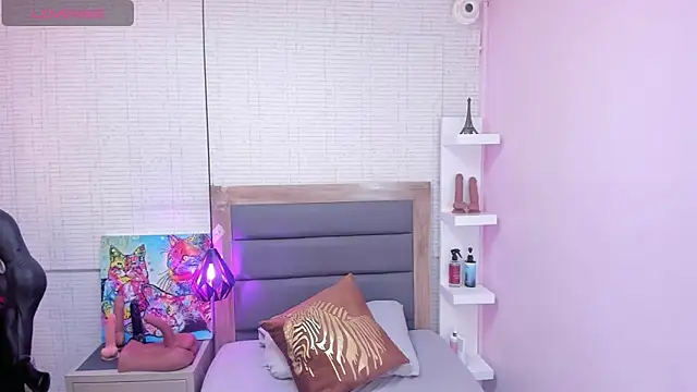 MEGANZARICK online show from 03-24-26, 03:33