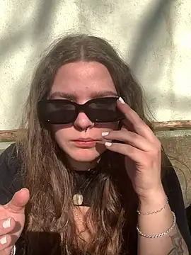 badcurvy online show from 03-07-25, 01:07