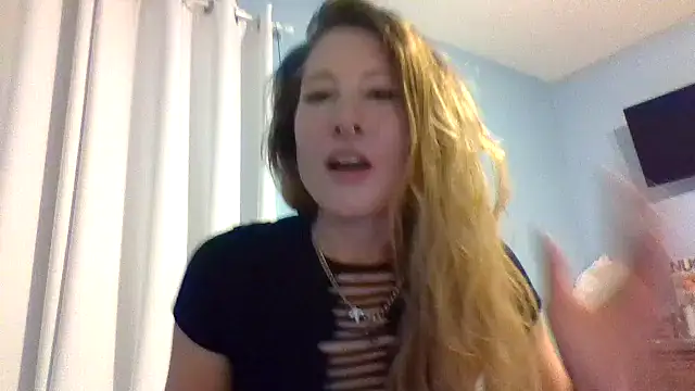 Snapshot of M3TAA chatting on 03-01-25, 05:31 M3TAA online show from 03-01-25, 05:31