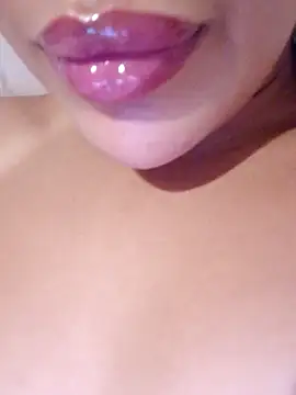 Sexlove1xo online show from 09-18-25, 08:05