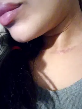 Sexlove1xo online show from 04-17-26, 02:31