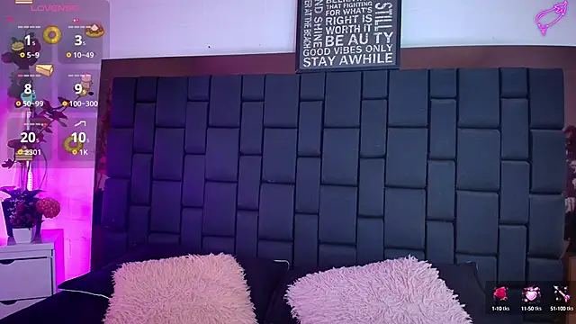 Lexi Howard  online show from 09-11-25, 05:51