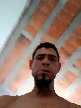 Snapshot of 39januario chatting on 02-02-26, 10:52 39januario online show from 02-02-26, 10:52