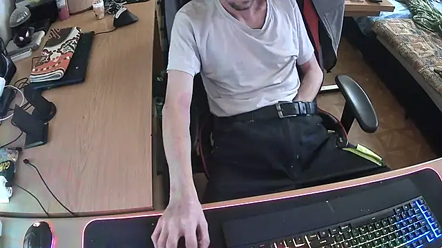 DerGeileLoveboy online show from 09-23-25, 01:58