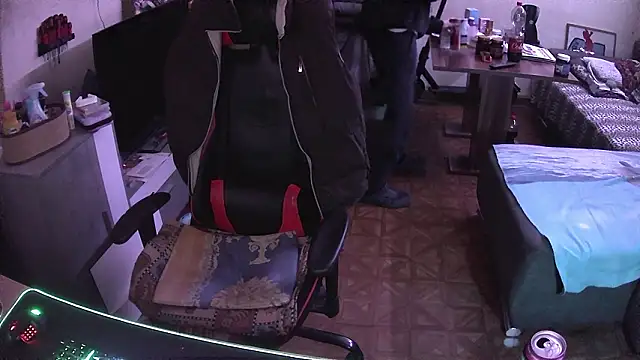 Snapshot of DerGeileLoveboy chatting on 01-31-26, 11:47 DerGeileLoveboy online show from 01-31-26, 11:47