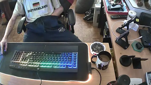 Snapshot of DerGeileLoveboy chatting on 03-26-26, 11:05 DerGeileLoveboy online show from 03-26-26, 11:05