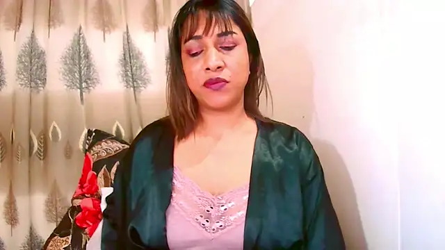 Snapshot of Indian_Erotic69 chatting on 06-29-26, 05:14 Indian Erotic69 online show from 06-29-26, 05:14