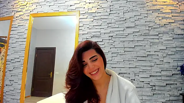 Snapshot of Bella_Posh chatting on 02-26-25, 06:58 Bella Posh online show from 02-26-25, 06:58