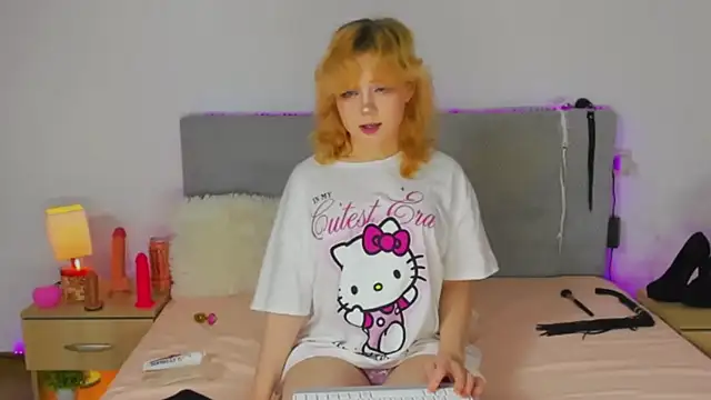 EmilyAngells online show from 11-22-25, 01:10