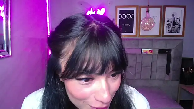 Isabella Collen v online show from 03-20-25, 12:32