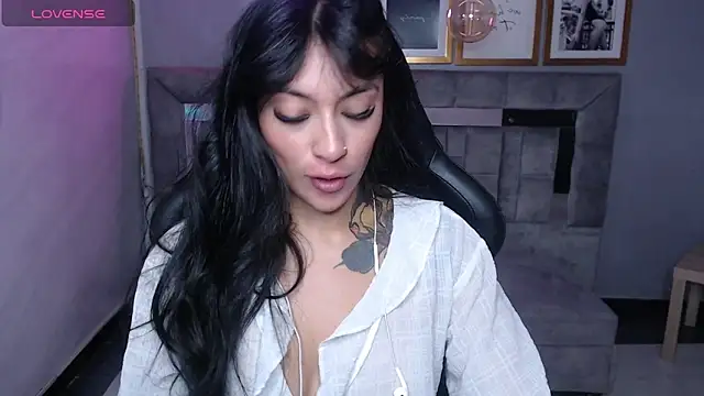 Isabella Collen v online show from 09-11-25, 01:00