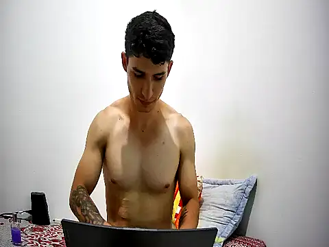 Brian lumper01 online show from 03-05-25, 05:18