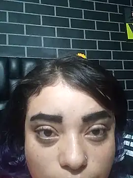 ChloeAllennn online show from 09-19-25, 11:00