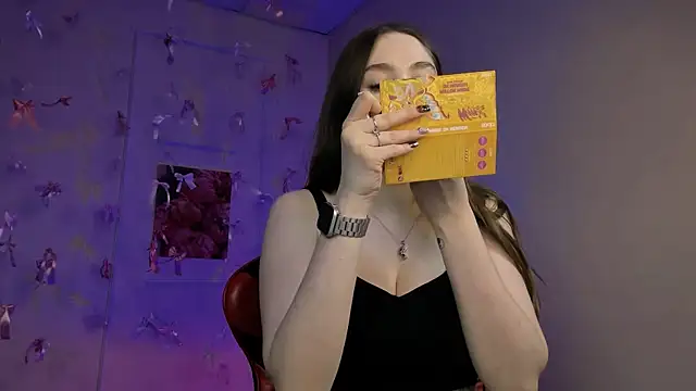 hazel sullivan online show from 03-28-26, 08:47