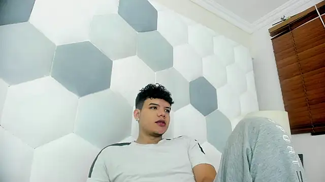 Axel Forte online show from 04-11-26, 01:15