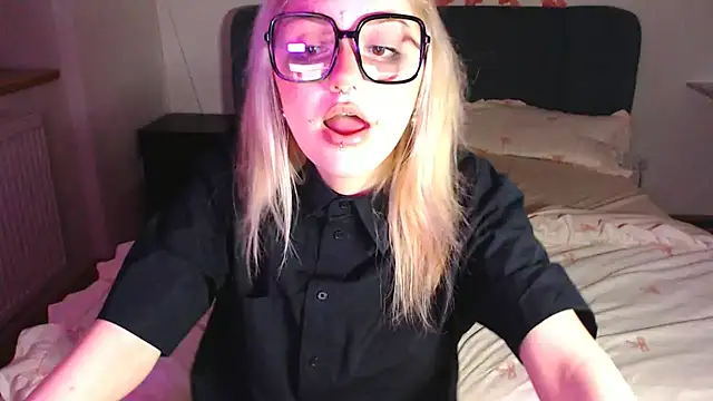 KimiSakura online show from 04-07-26, 06:30