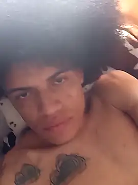 Snapshot of Smith_Gael chatting on 10-09-25, 03:32 Smith Gael online show from 10-09-25, 03:32