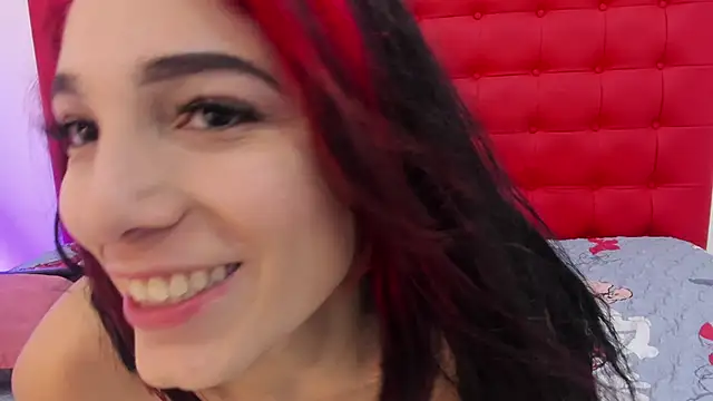 Snapshot of Maite_Smith_ chatting on 02-26-25, 03:19 Maite Smith online show from 02-26-25, 03:19